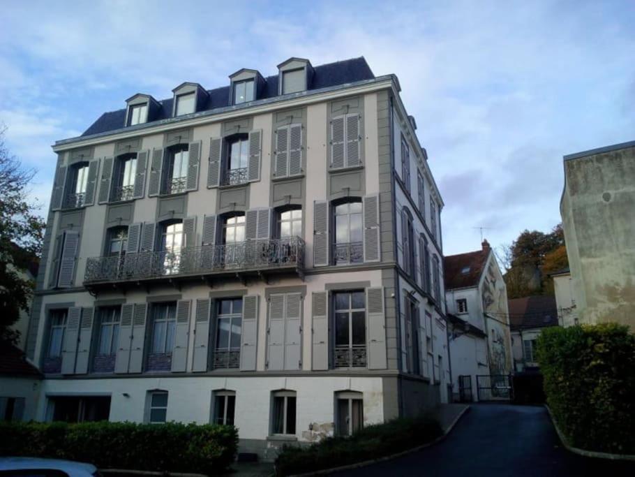 Bel Appart. / Residence De Standing / Plein Centre 샤토티에리 외부 사진