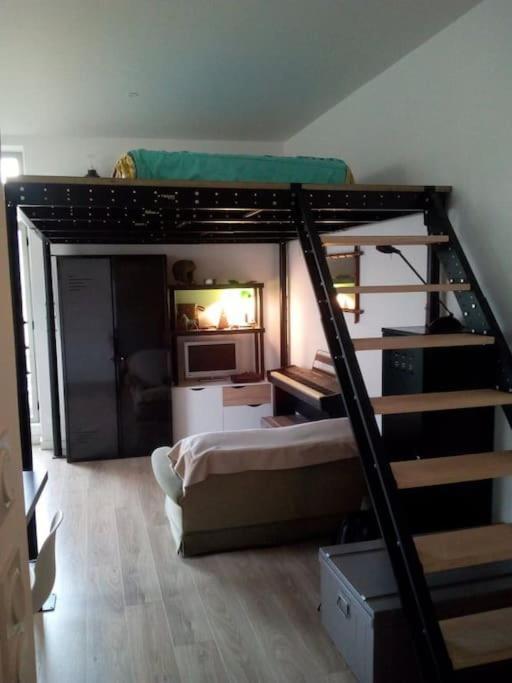 Bel Appart. / Residence De Standing / Plein Centre 샤토티에리 외부 사진